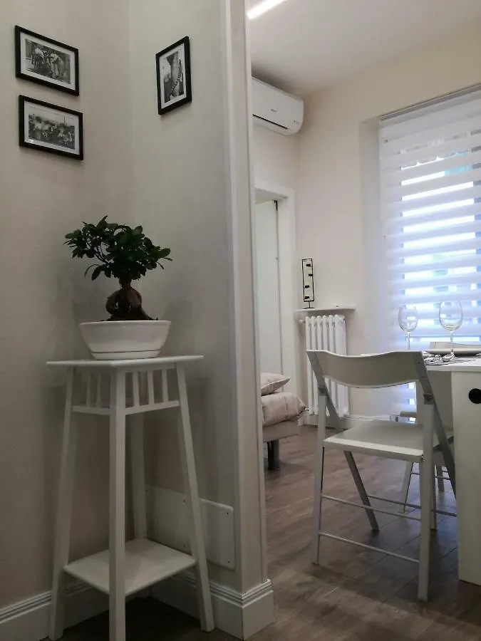 Little Suite Fortezza Florence 0*,